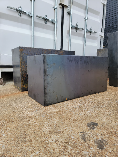 DIY Outdoor Metal Planter Box – 30"x12"x18" Raised Bed in Steel, Galvanized, or Powder Coated Finish