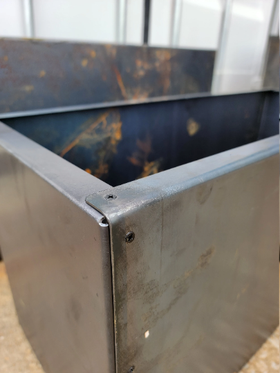DIY Outdoor Metal Planter Box – 30"x12"x18" Raised Bed in Steel, Galvanized, or Powder Coated Finish