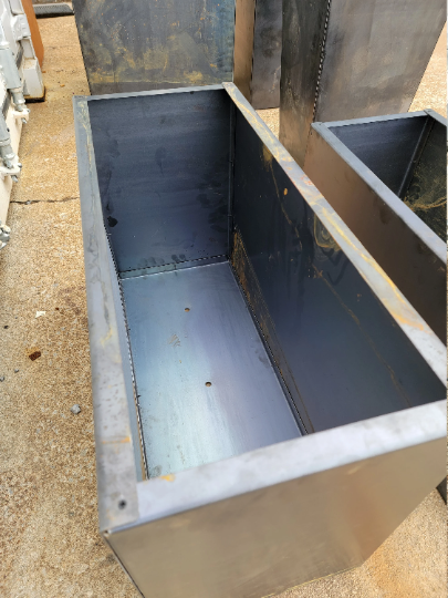 DIY Outdoor Metal Planter Box – 30"x12"x18" Raised Bed in Steel, Galvanized, or Powder Coated Finish