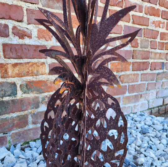 Pineapple Sculpture Outdoor Garden Decor