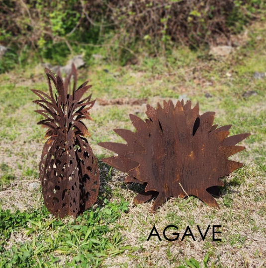 Pineapple Sculpture Outdoor Garden Decor