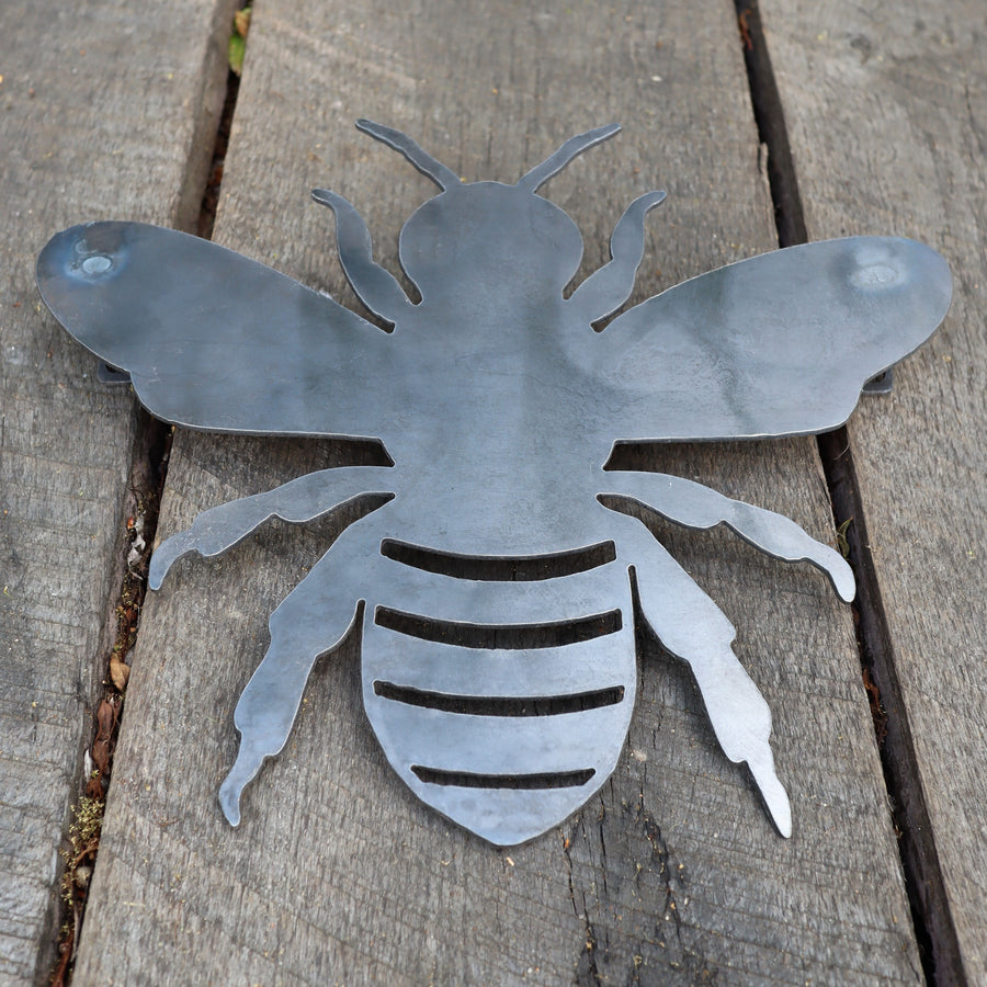 Garden Bumble Bee Metal Floating Sign - Flowers, Spring Honey Bee Yard Decor - Apiarist Decor