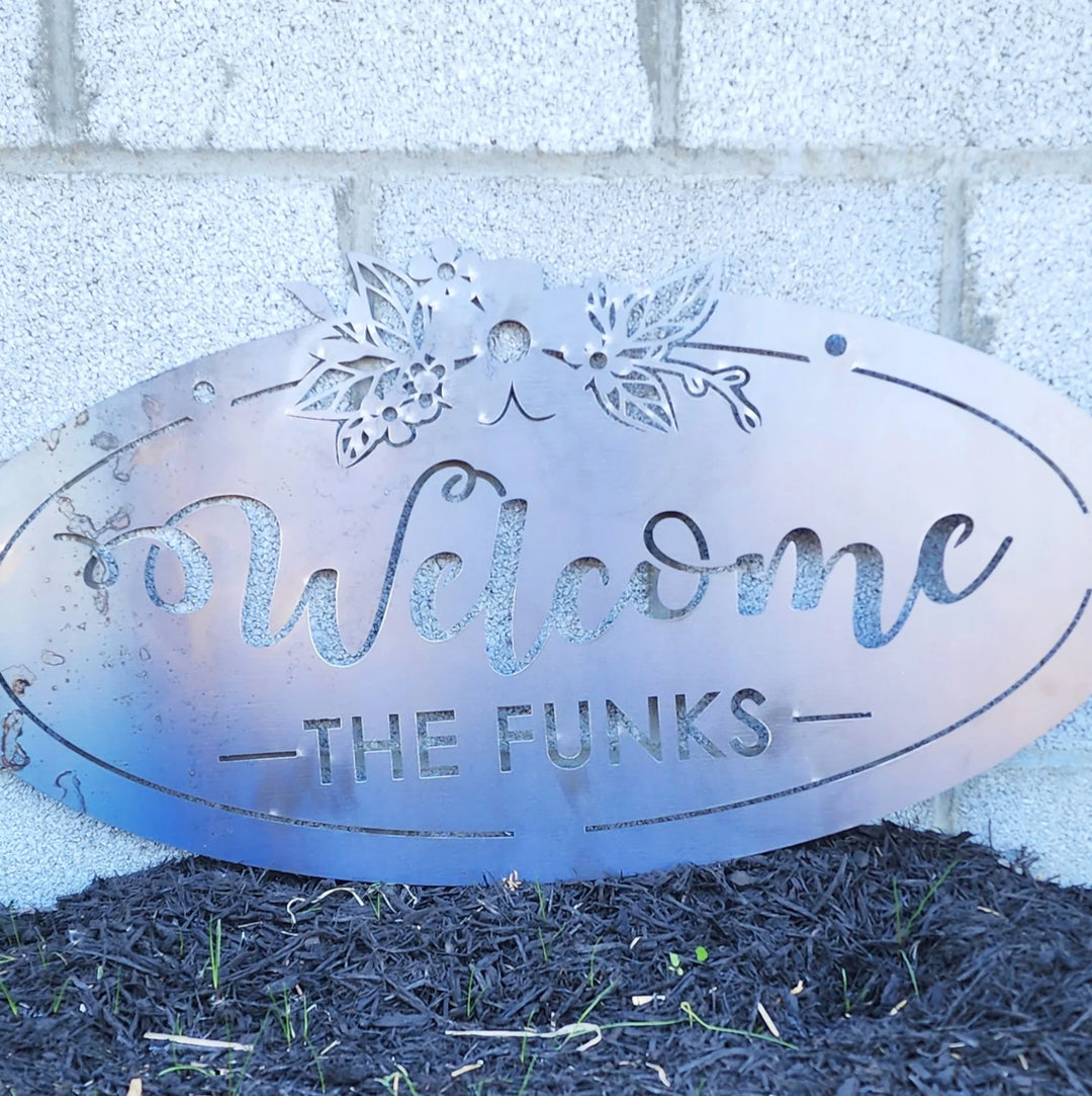 Personalized Gift Welcome Family Signs - Floral Welcome Sign
