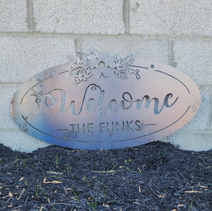 Personalized Gift Welcome Family Signs - Floral Welcome Sign