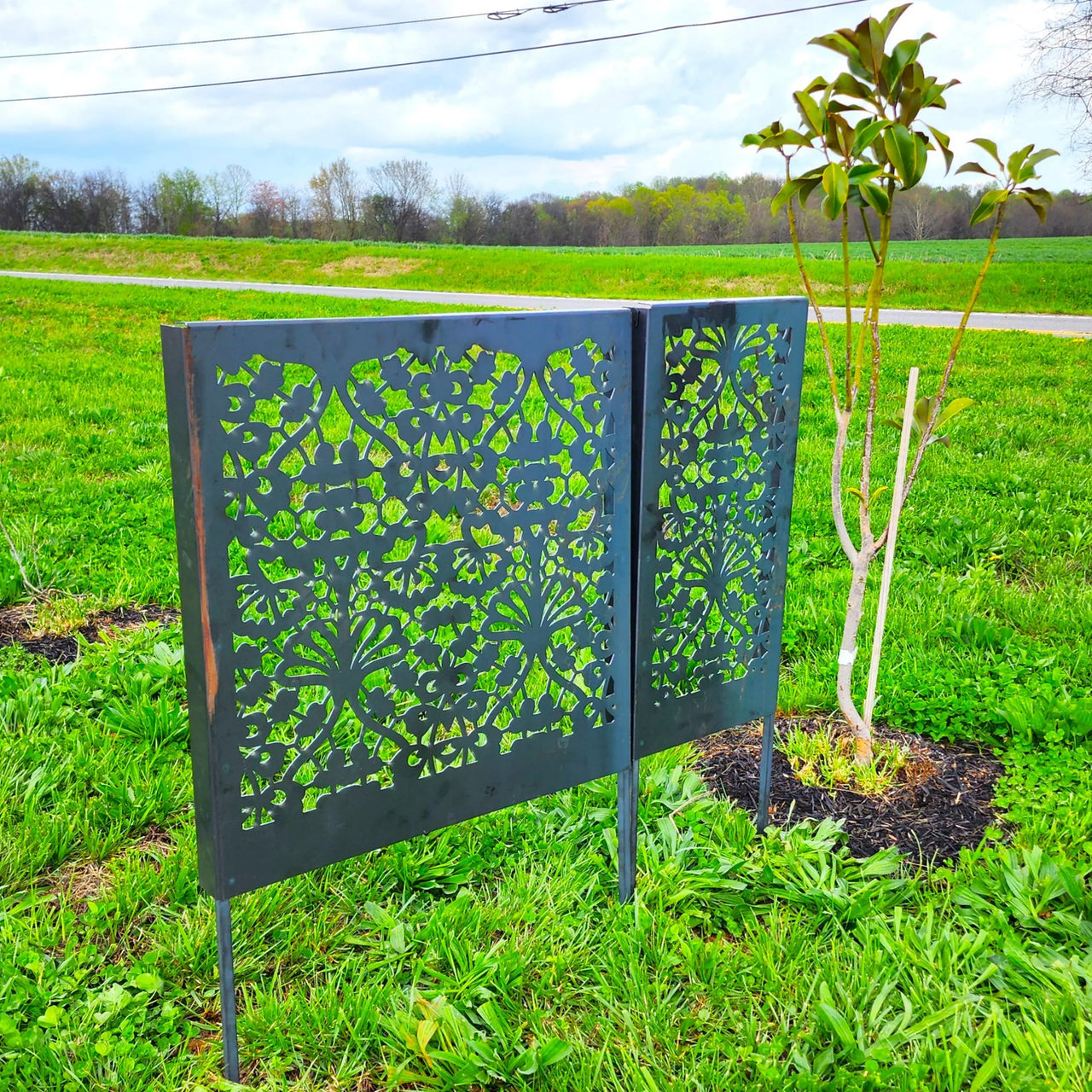 Lace Privacy Screen - Outdoor Garden Decor