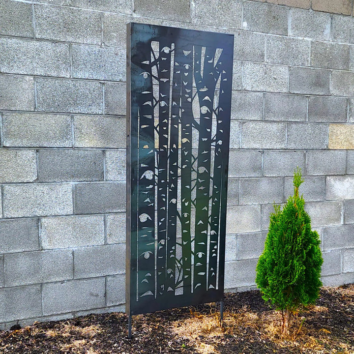 Outdoor Metal Privacy Panel – Birch Tree Garden Screen with Ground Stakes, Decorative Steel Yard Divider for Patio & Landscaping
