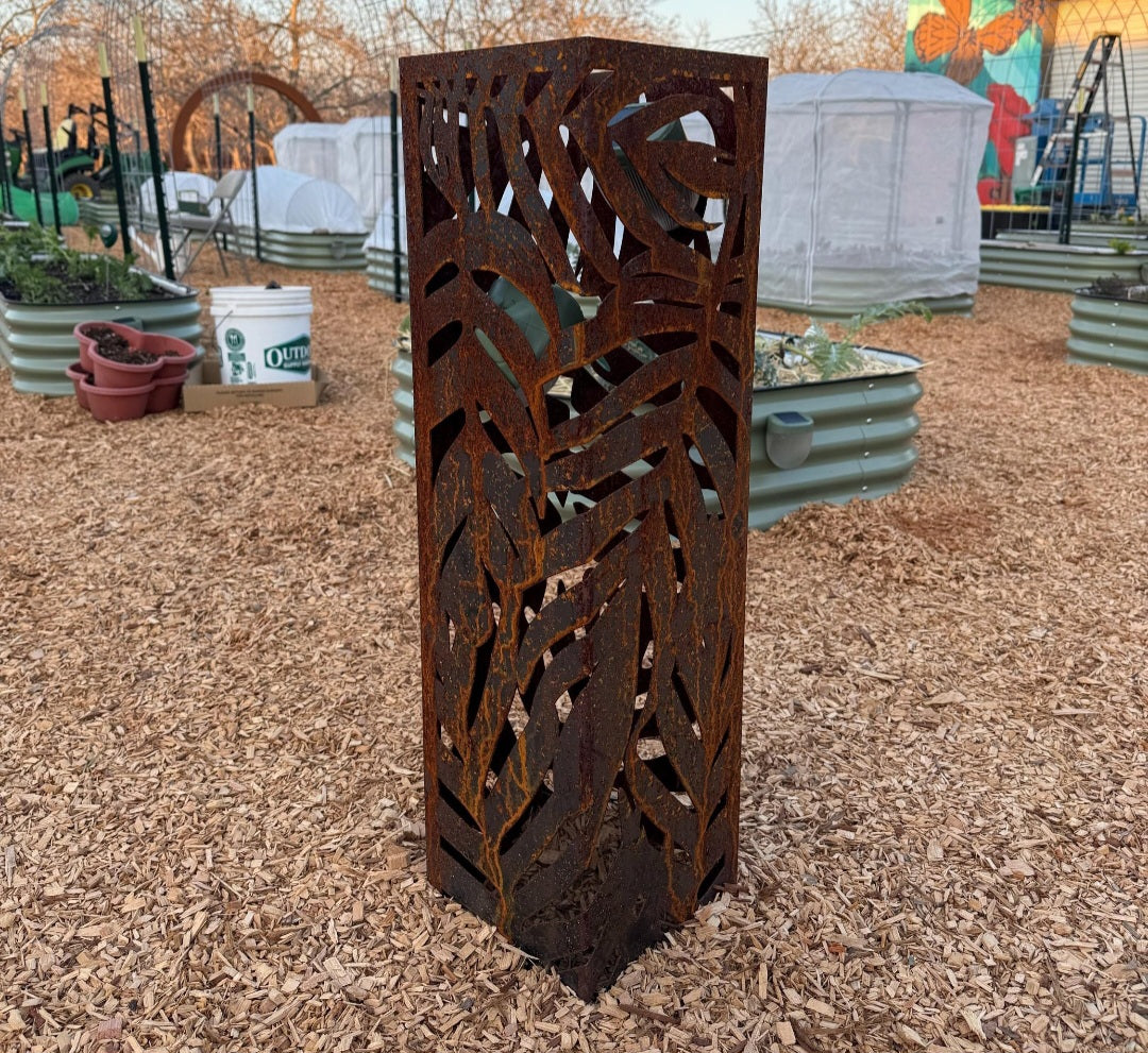 Monstera Leaf Garden Columns - Jungle Garden - Garden Decor - Garden Statue - Well Cover - Landscape Light Cover