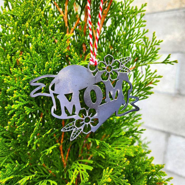 metal heart ornament with MOM lettering