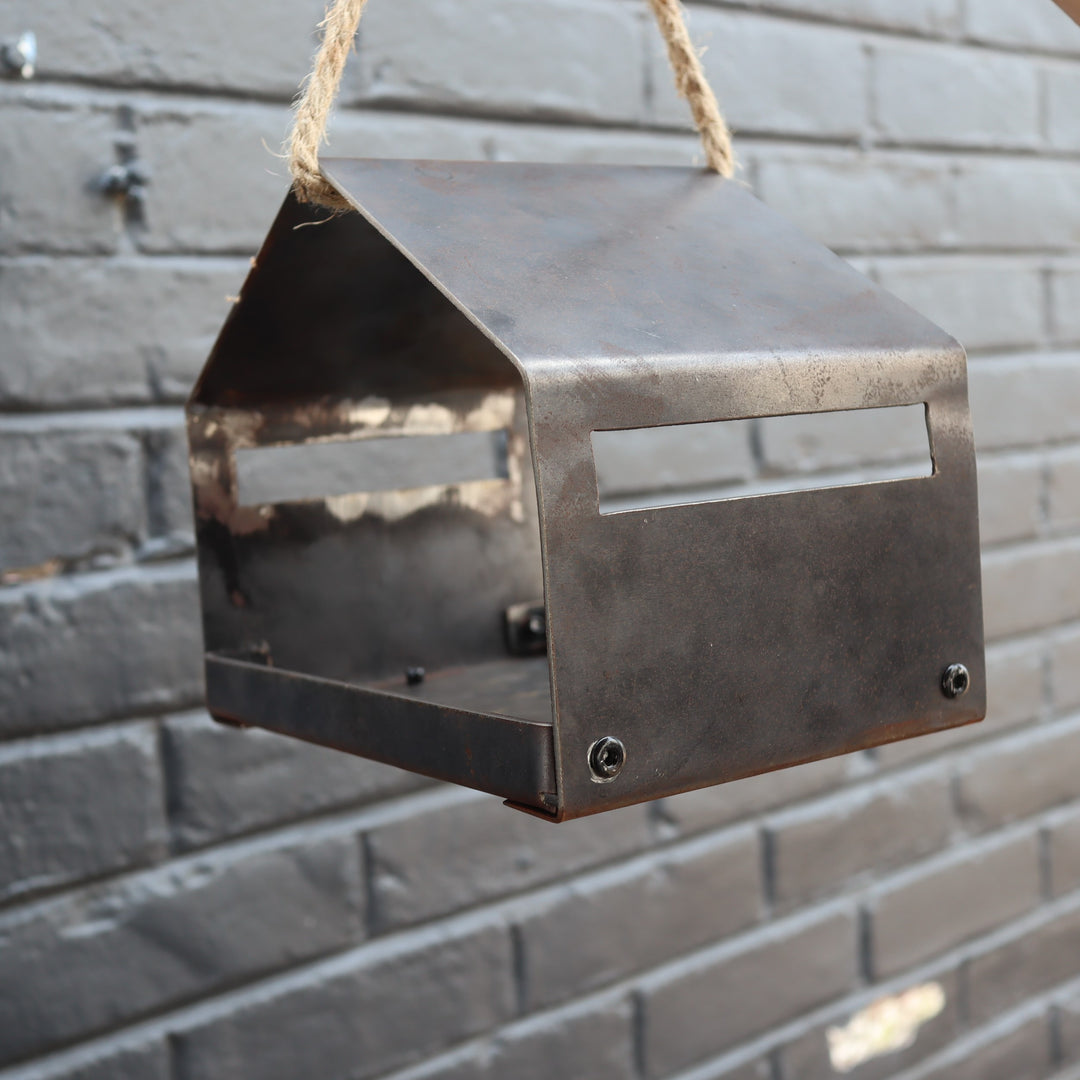 Rustic Metal Birdhouse - Garden Decor