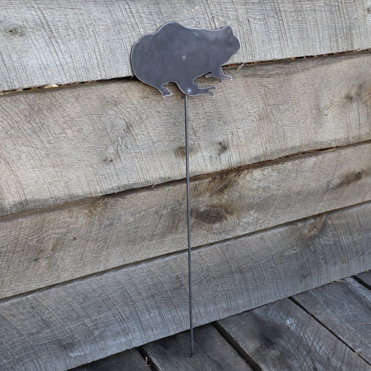 Metal Frog Garden Stake - Steel Gardening Decor - Toad Yard Art Marker
