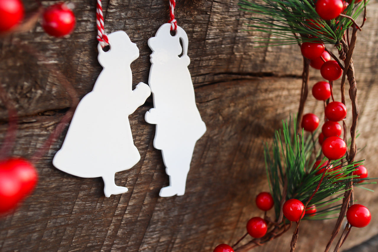 Mr. & Mrs. Claus Christmas Ornament - Holiday Stocking Stuffer Gift - Tree Home Decor