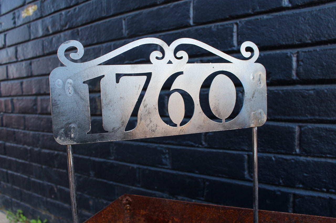 Personalized Address Stake - Custom House Number - Metal Elegant Address Sign - Round Oval Address Marker - Planter Decoration