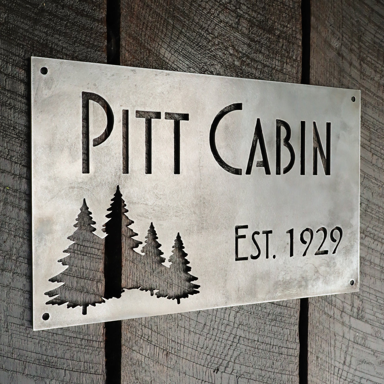 Personalized Metal Cabin Sign - Custom Family Name Decor - Mountain Home Gift
