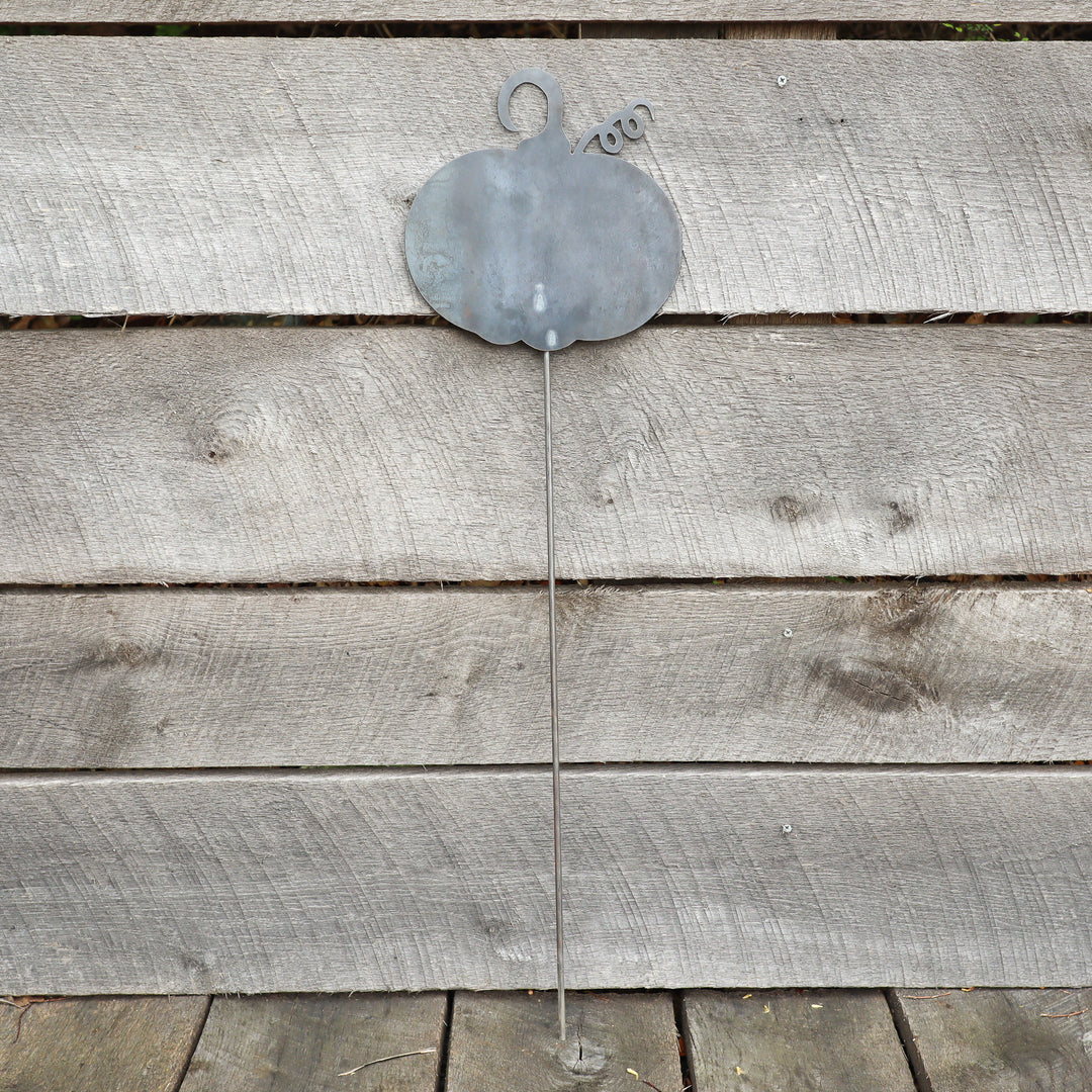 Metal Pumpkin Garden Stake - Halloween Steel Lawn Decor - Fall Yard Art Marker