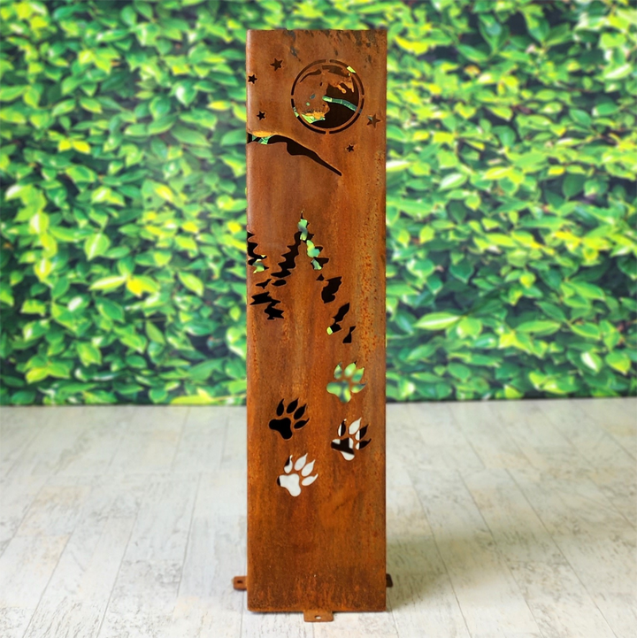 Wolf Mountain Scene Garden Columns